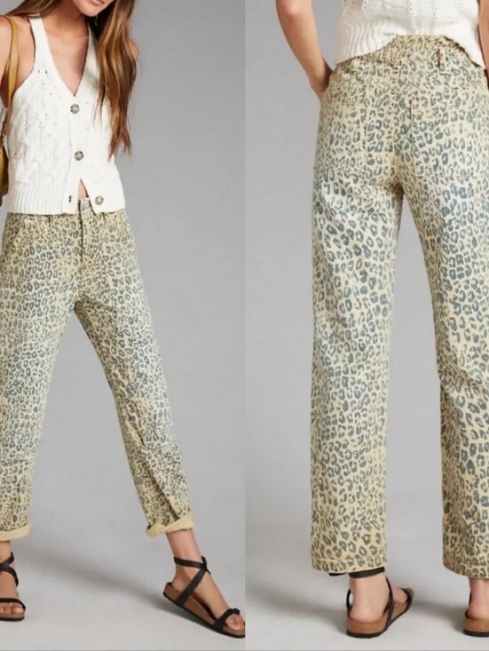 Anthropologie Denim - PILCRO Anthropologie The Wanderer Leopard Mid Rise Relaxed Jeans Womens 27
